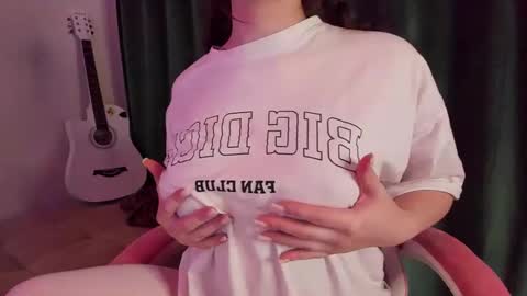 voyliza online show from October 7, 3:49 pm