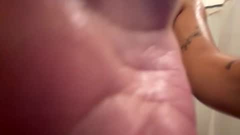 w2456 online show from December 3, 6:05 am