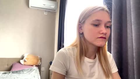 wanttodeep online show from October 18, 8:06 am