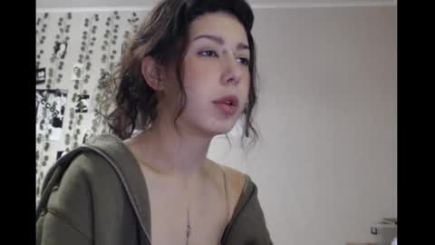 Mina online show from March 5, 6:59 pm