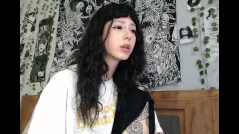 Mina online show from May 28, 9:45 pm