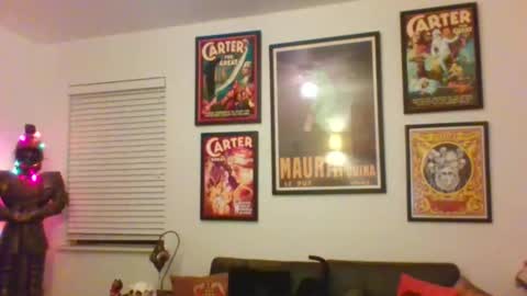 WendyCU online show from December 18, 7:35 am