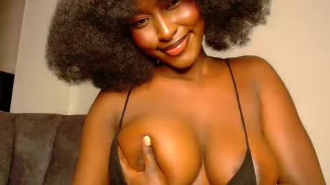 Macey online show from January 11, 11:02 pm