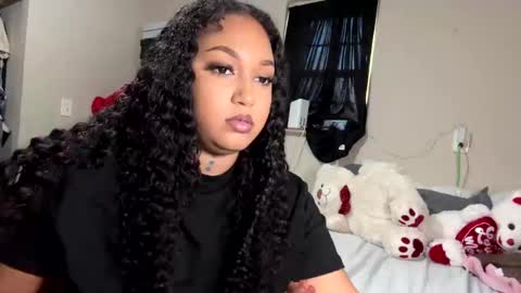 SheSquirts online show from December 31, 9:17 pm