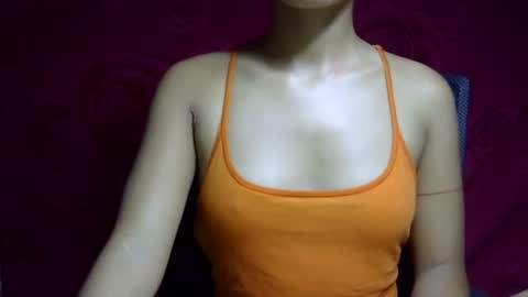 wetfussy_4u online show from April 3, 2:09 am
