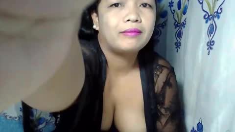 wetpussie4_you online show from May 17, 9:25 pm