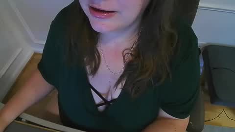 WetWordsOnly online show from September 26, 11:52 am