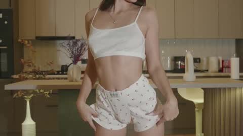 Naomi online show from October 29, 2:38 am