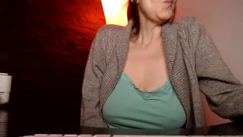 Ms Sultry online show from December 3, 10:07 pm