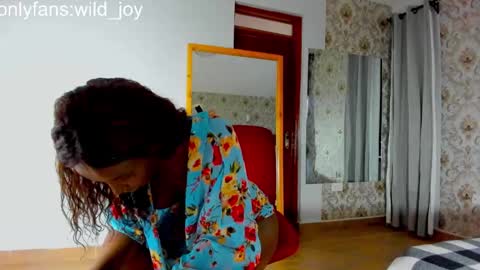 wild_joy online show from October 13, 2:31 pm