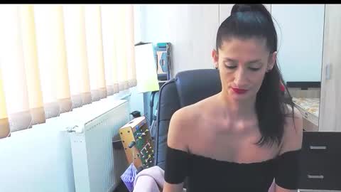 Bea online show from February 2, 8:35 am