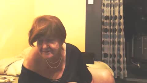 WildRedCat online show from January 6, 10:35 pm