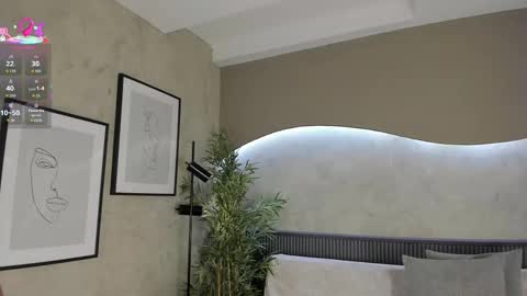 Ms Willow online show from September 12, 11:50 am