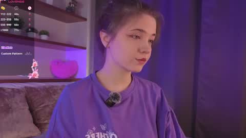 Mary online show from July 24, 2:48 pm