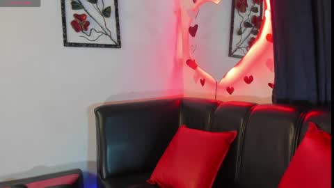 winderling online show from April 2, 8:39 pm