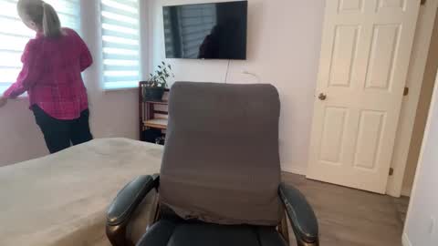 Winter Miracle online show from March 1, 7:57 pm