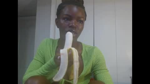 Chanel online show from April 13, 3:35 pm