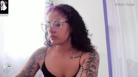     Luna Violeta  A r t i s t  online show from January 29, 2:21 pm