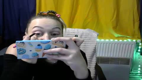 wleslymosw online show from December 5, 6:55 pm