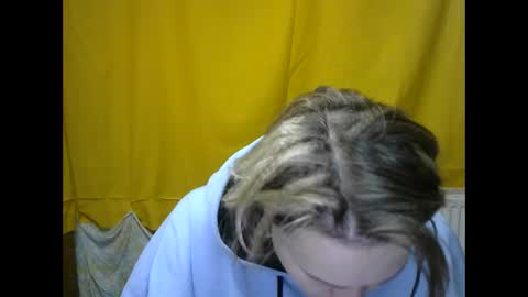 wleslymosw online show from March 12, 9:44 am