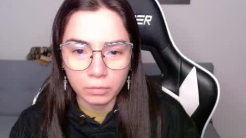 Alex online show from April 12, 3:20 am