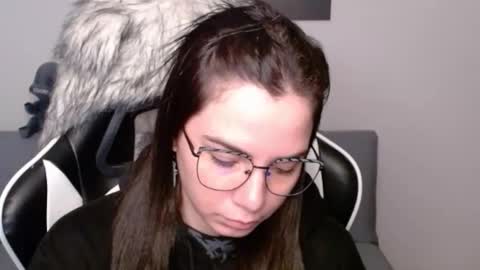 Alex online show from January 12, 1:22 am