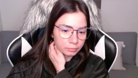 Alex online show from October 5, 2:16 am