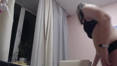 Woodland Peony online show from February 13, 1:46 pm