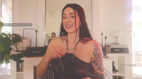 Brielle online show from February 25, 11:04 pm