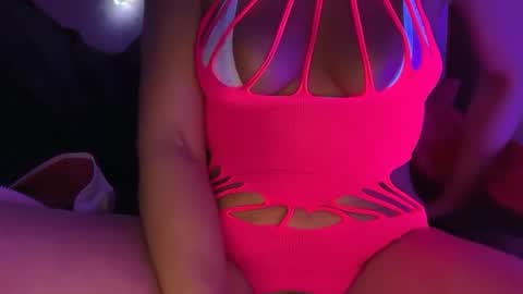 cum4me online show from March 17, 11:03 am