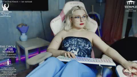 Goddess Sophy online show from November 5, 2:33 pm