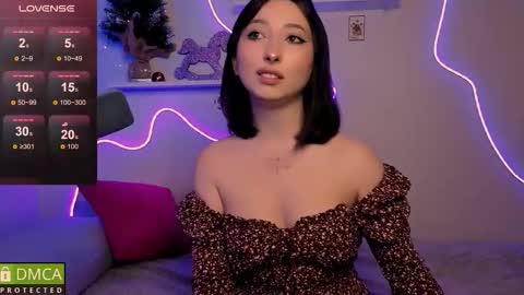 Sue online show from January 18, 5:26 am