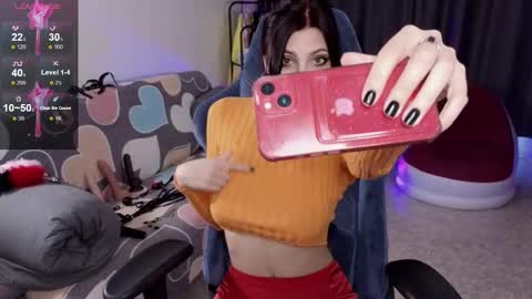 Neo and Abby online show from November 7, 9:04 am