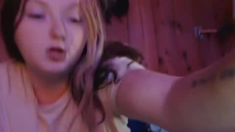 x2kayx2 online show from September 9, 1:00 pm