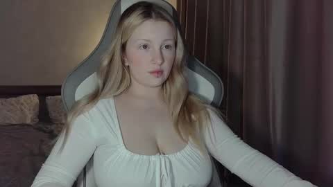 eva online show from February 24, 5:44 pm