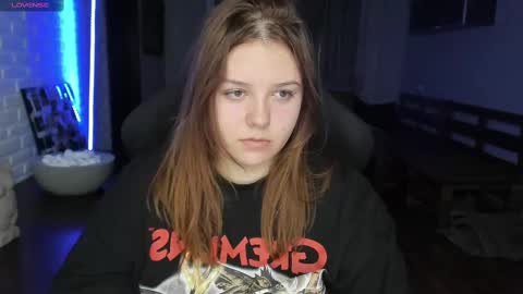 LOVE NERDS ONLY online show from February 24, 2:27 am