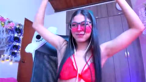 XALLYSONX online show from October 17, 12:41 pm