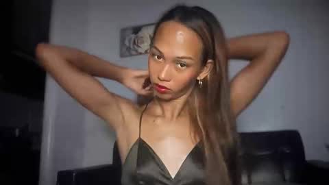 Cassandra online show from November 27, 9:06 pm