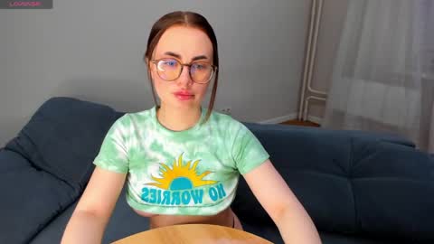 Alice online show from May 5, 4:21 pm