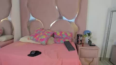 xayaht online show from November 24, 3:58 pm