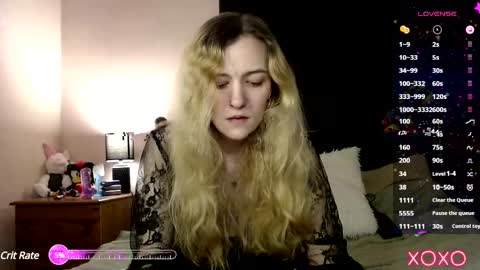 EllieeRose online show from February 9, 5:33 pm