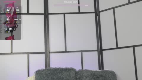 Xenomy online show from December 19, 4:45 am