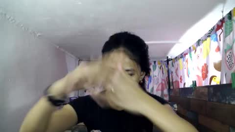 xgurlxlaloox online show from March 19, 2:49 am