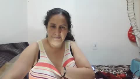 Ximena online show from February 15, 1:21 am