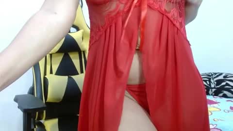 ximena online show from April 28, 7:45 am