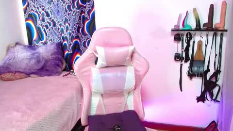 xizette online show from October 29, 7:38 pm