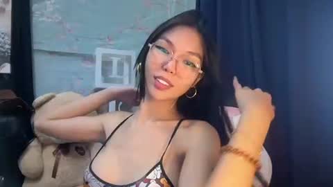 Sweet Monica online show from September 12, 8:45 am