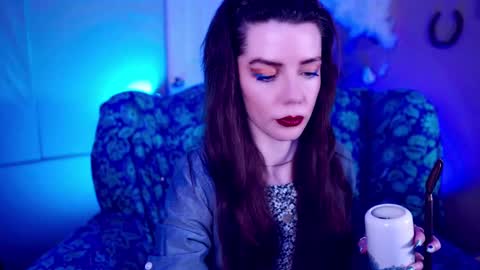 Bella Bondai online show from October 12, 4:04 am