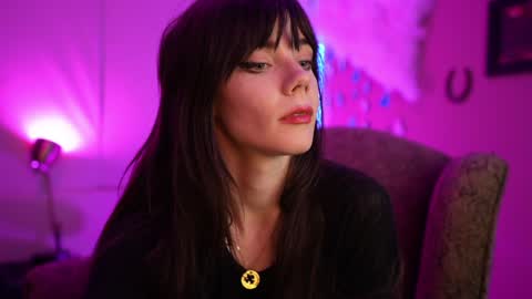 Bella Bondai online show from January 15, 10:27 am