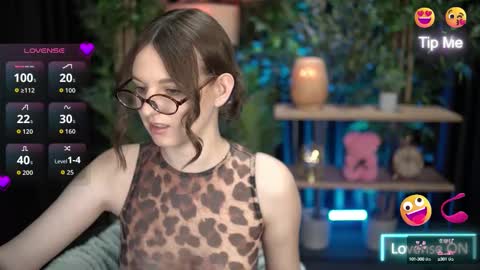 xoxo_molly online show from October 11, 9:17 pm